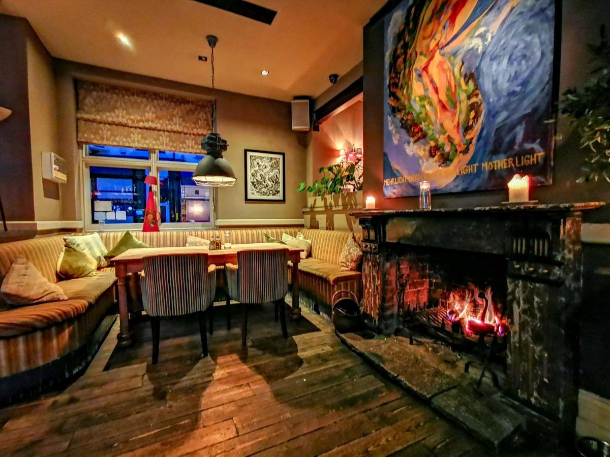 Ox Hotel, Bar, & Grill พูล ภายนอก รูปภาพ